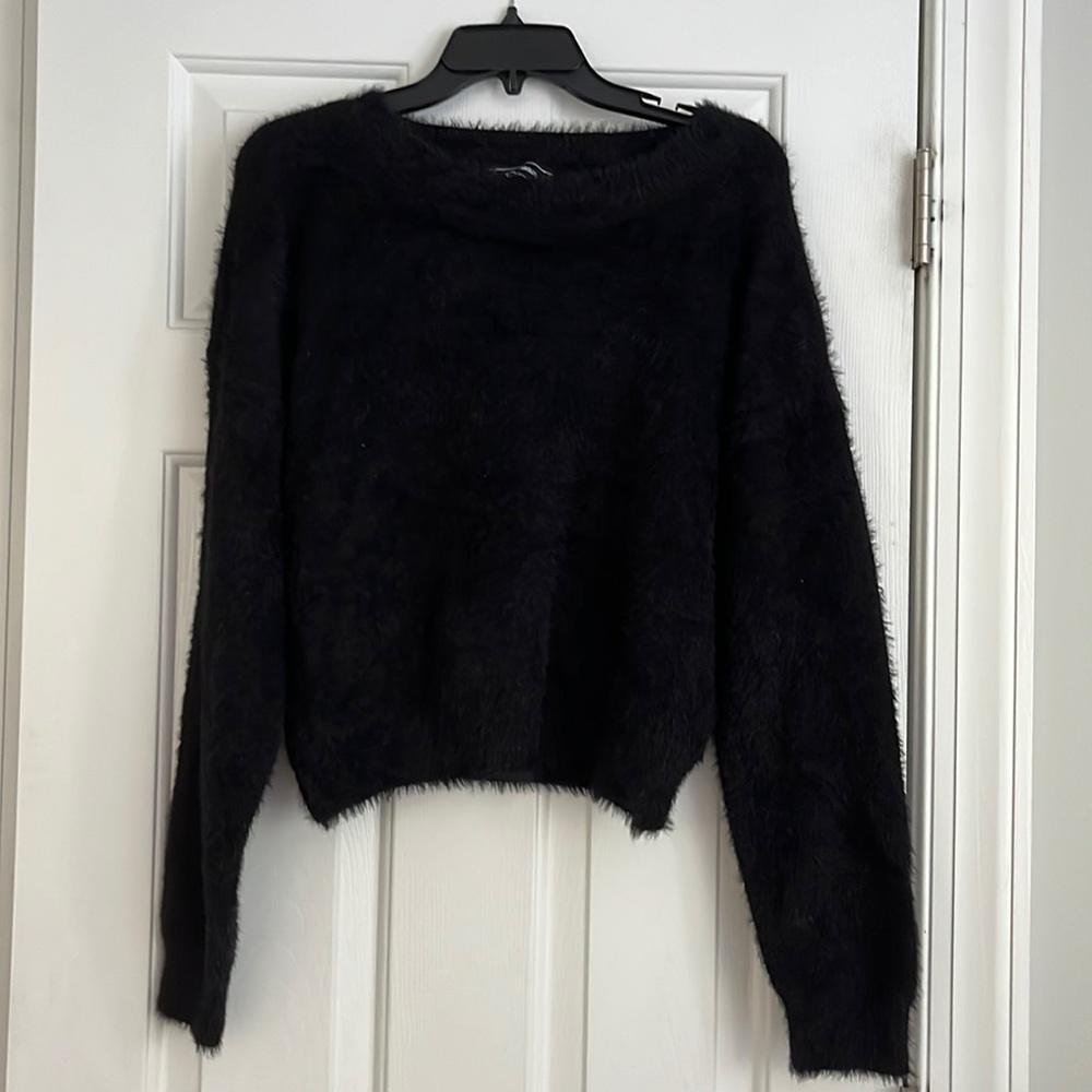 Swagger Black Sweater S